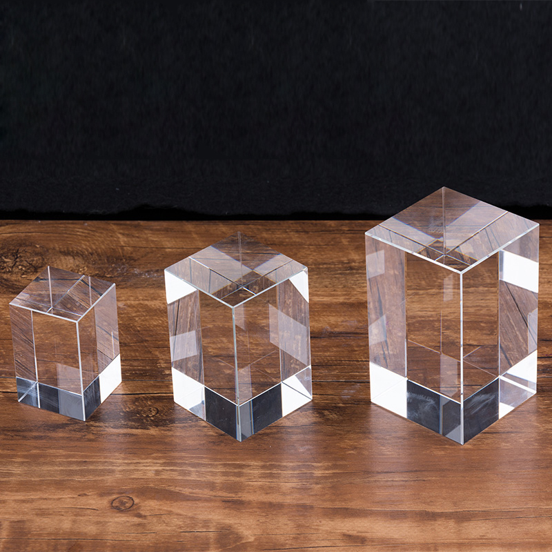 XTool Optical K9 Crystal Cube  - đánh giá và giá Paper Weight Crystal