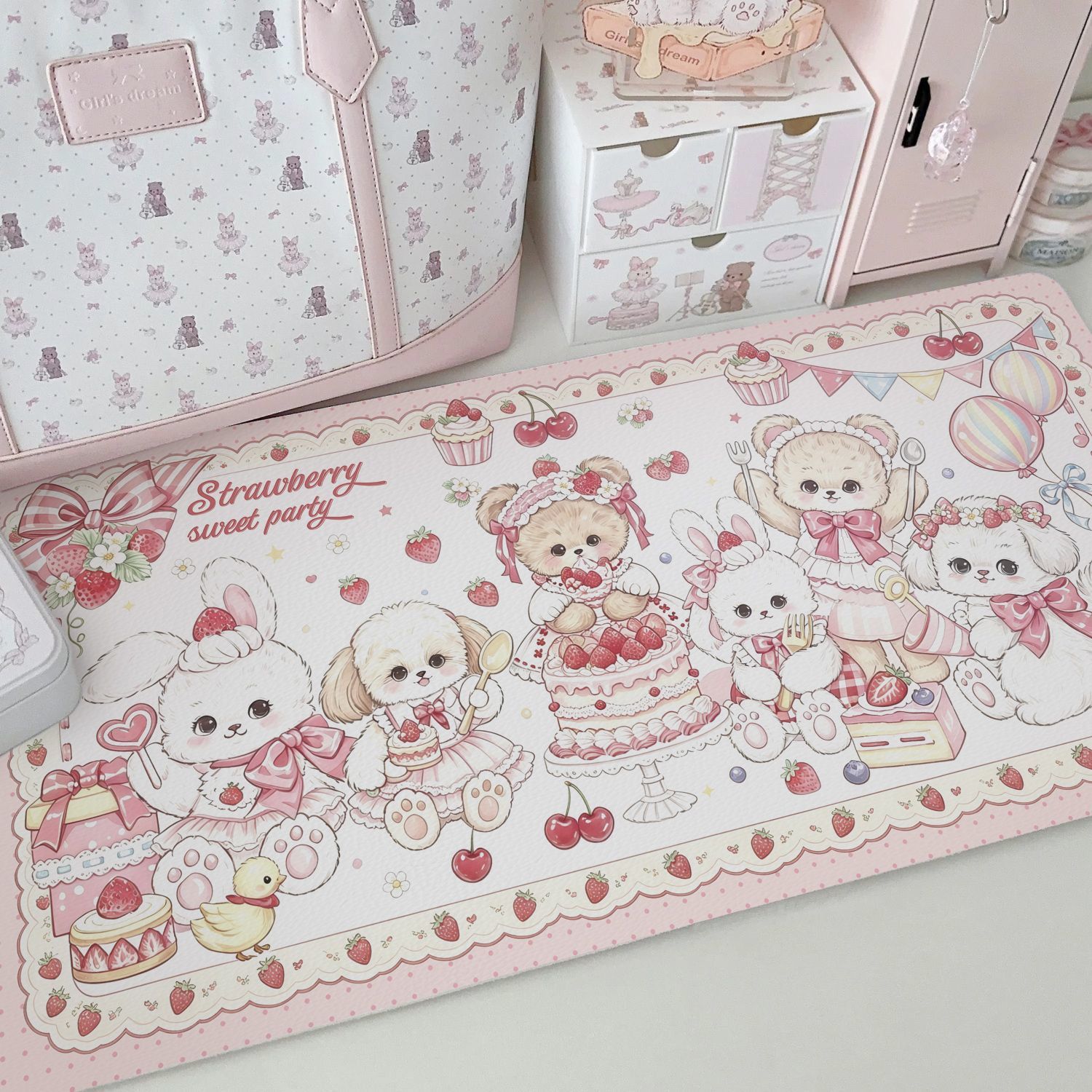 Pink Strawberry Floral Bunny B - đánh giá và giá Leather Desk Pad